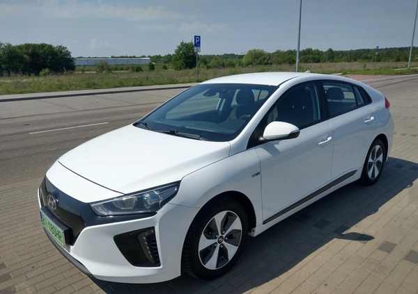 Hyundai IONIQ cena 72500 przebieg: 126700, rok produkcji 2018 z Białystok małe 596